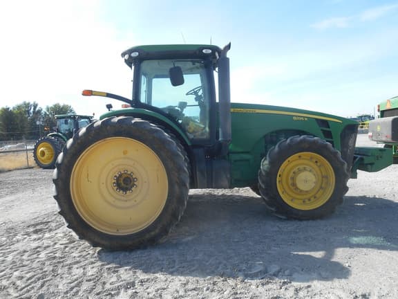 Image of John Deere 8295R equipment image 2