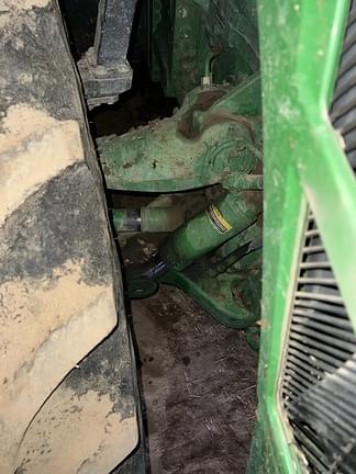 Image of John Deere 8295R equipment image 2