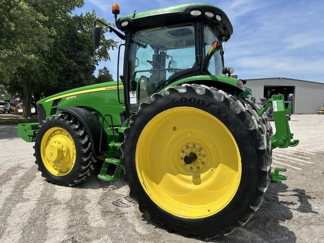 Image of John Deere 8295R equipment image 4