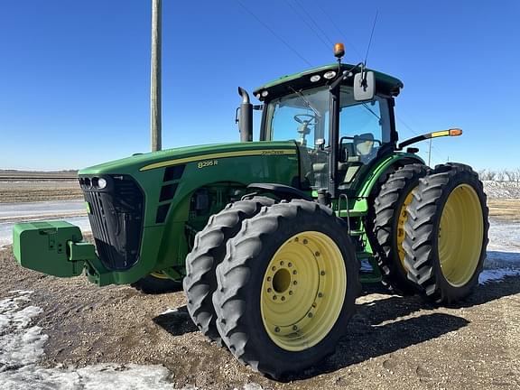 Image of John Deere 8295R equipment image 2