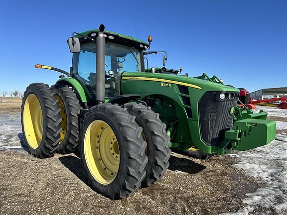 Image of John Deere 8295R equipment image 3