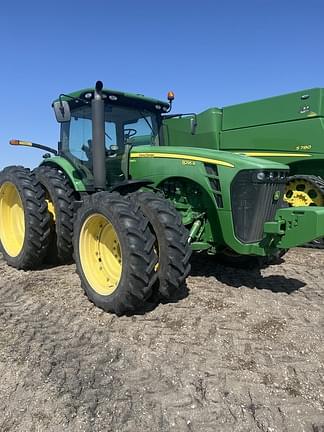 Image of John Deere 8295R equipment image 4