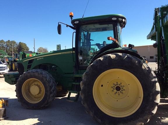 Image of John Deere 8295R equipment image 2