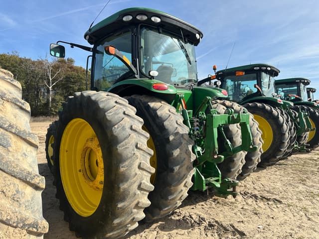 Image of John Deere 8295R equipment image 3