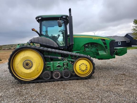 Image of John Deere 8295RT equipment image 3