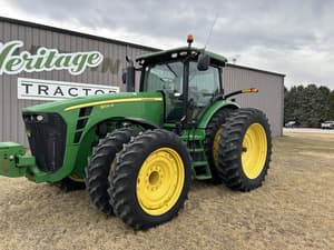 2010 John Deere 8320R Image
