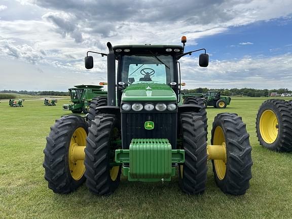 Image of John Deere 8320R equipment image 1