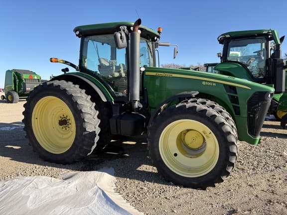 Image of John Deere 8320R Primary image