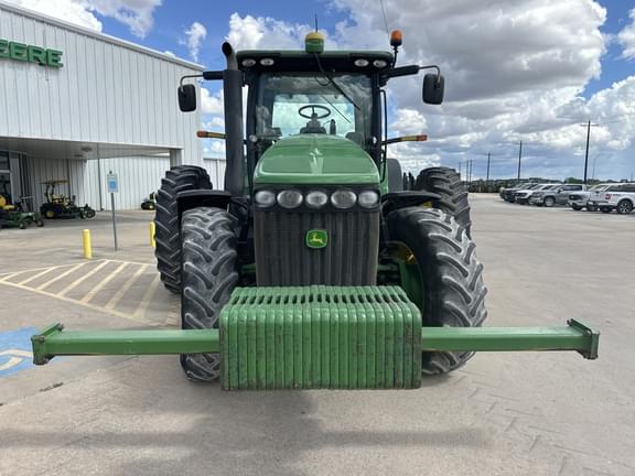 Image of John Deere 8320R equipment image 1