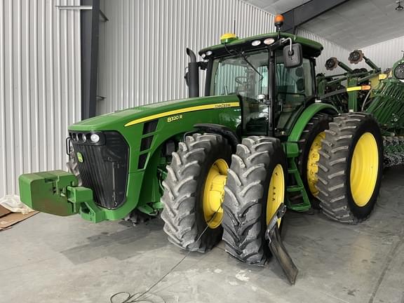 Image of John Deere 8320R Primary image