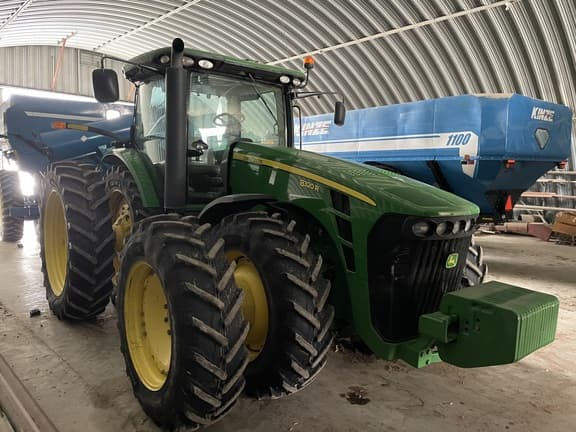 Image of John Deere 8320R equipment image 1