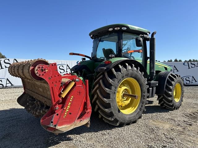 Image of John Deere 8320R equipment image 3