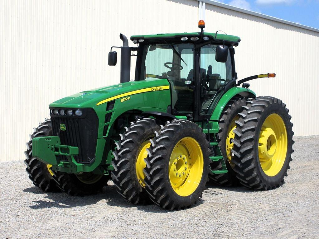 Image of John Deere 8320R Primary image