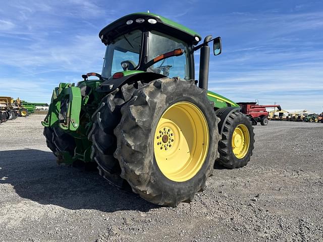 Image of John Deere 8320R equipment image 4