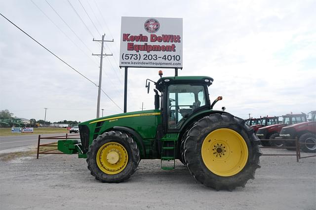 Image of John Deere 8320R equipment image 2