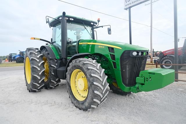 Image of John Deere 8320R equipment image 1