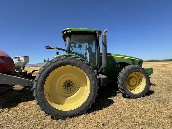 Image of John Deere 8320R equipment image 4