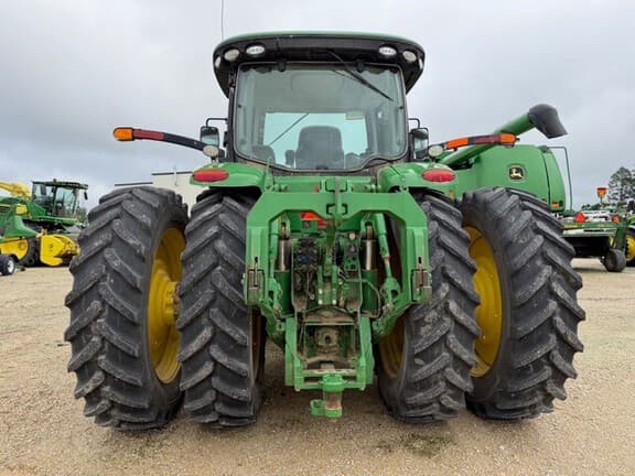 Image of John Deere 8320R equipment image 3