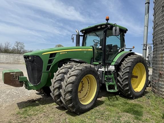 Image of John Deere 8320R equipment image 1