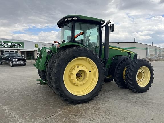 Image of John Deere 8320R equipment image 4