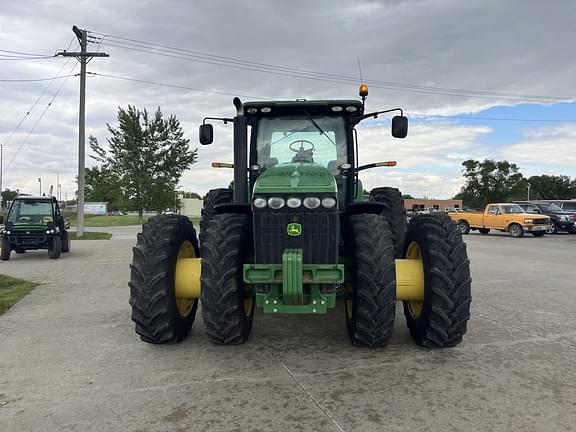 Image of John Deere 8320R equipment image 2