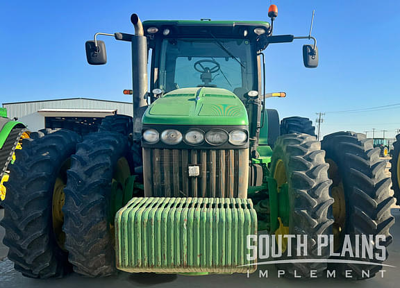 Image of John Deere 8320R equipment image 2