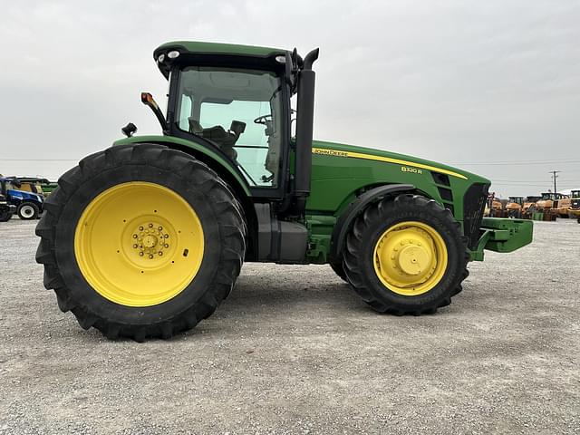 Image of John Deere 8320R equipment image 3