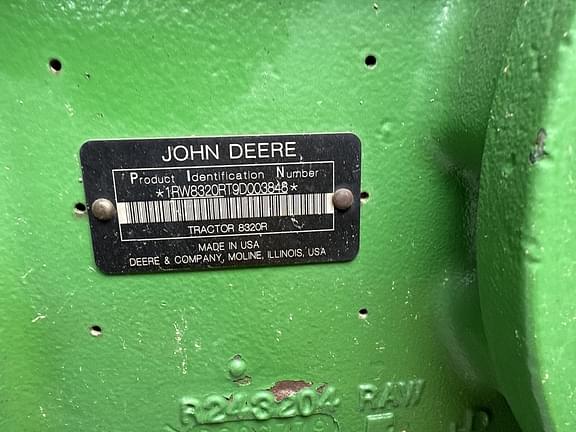 Image of John Deere 8320R equipment image 2