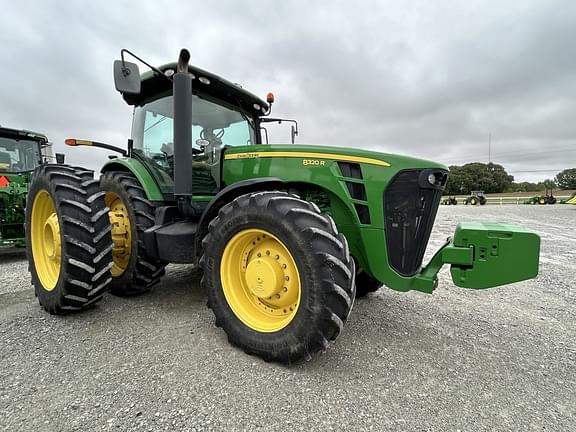 Image of John Deere 8320R Primary image