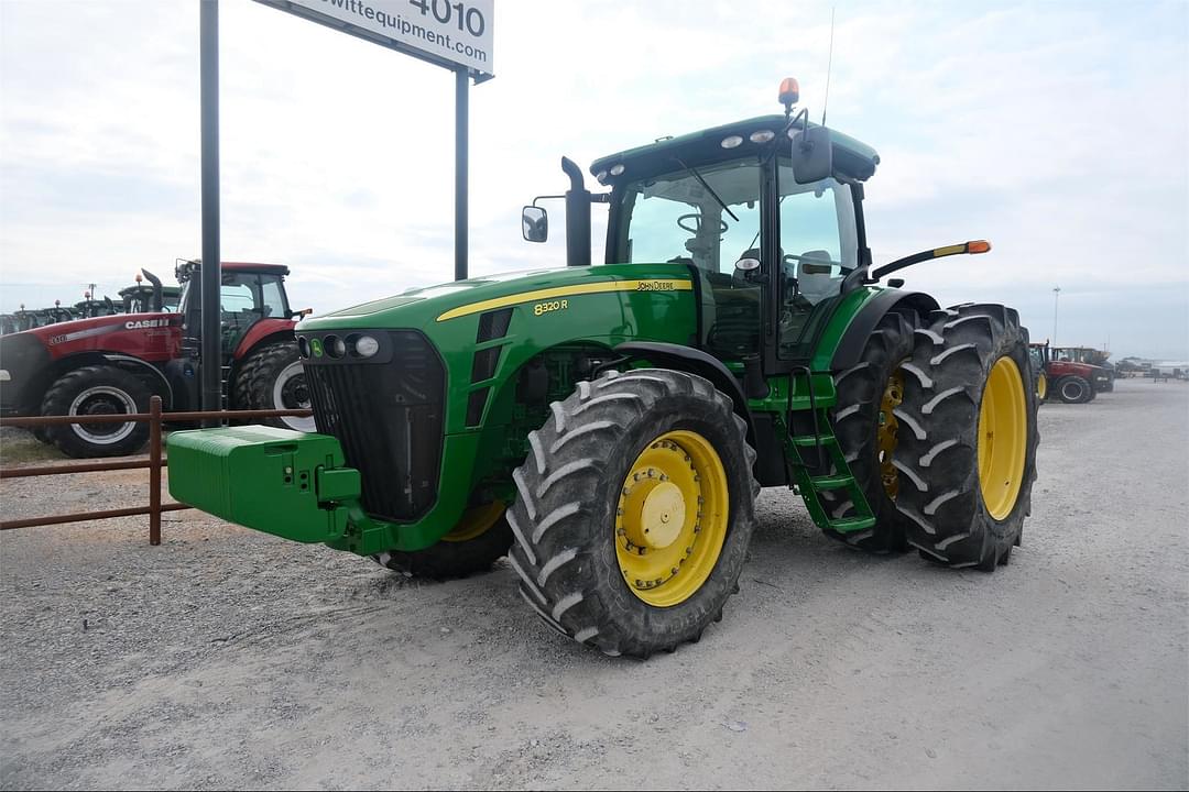 Image of John Deere 8320R Primary image