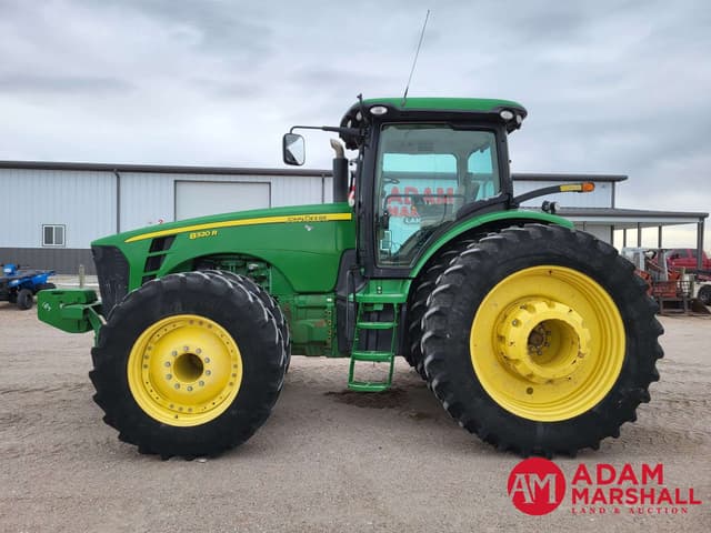 Image of John Deere 8320R equipment image 3