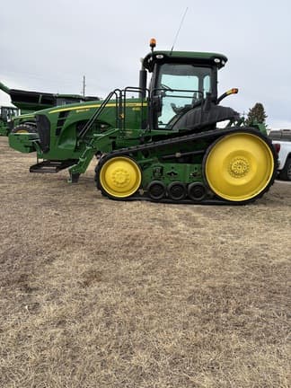 Image of John Deere 8320RT equipment image 1