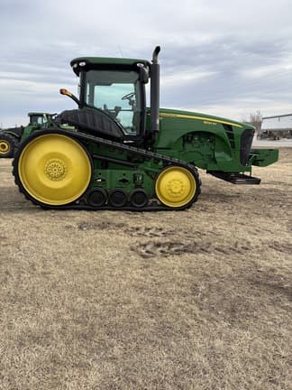 Image of John Deere 8320RT equipment image 3