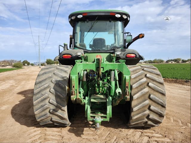 Image of John Deere 8320RT equipment image 2