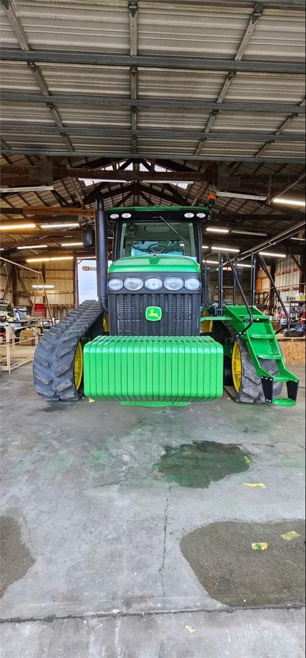 Image of John Deere 8320RT equipment image 2