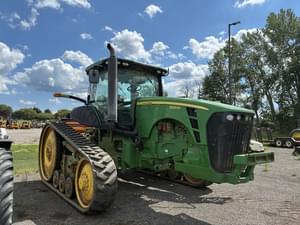 2010 John Deere 8320RT Image