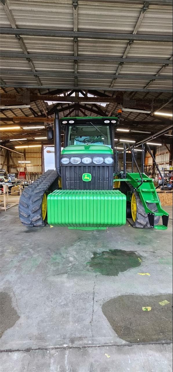 Image of John Deere 8320RT equipment image 2