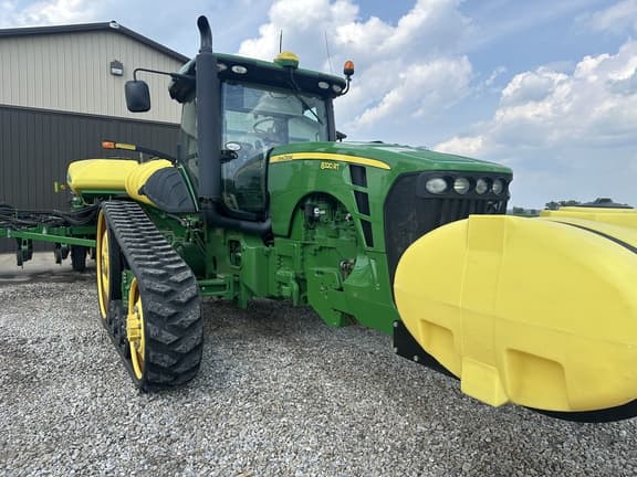 Image of John Deere 8320RT equipment image 1