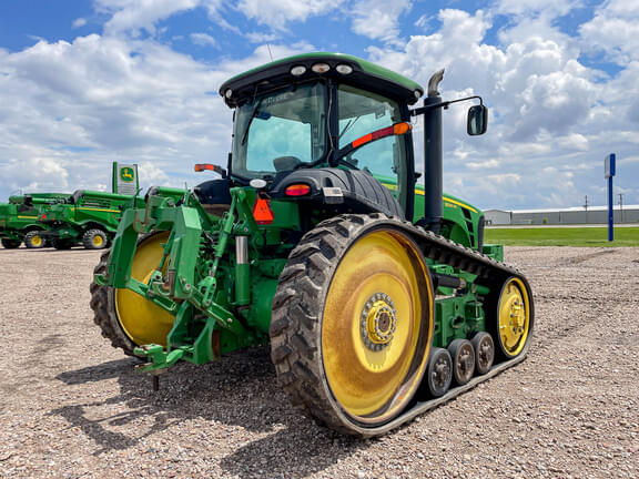 Image of John Deere 8320RT equipment image 4