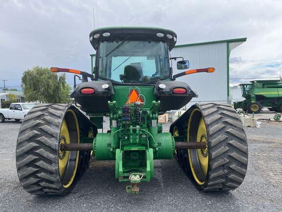 Image of John Deere 8320RT equipment image 3