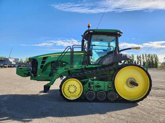 Image of John Deere 8320RT equipment image 2