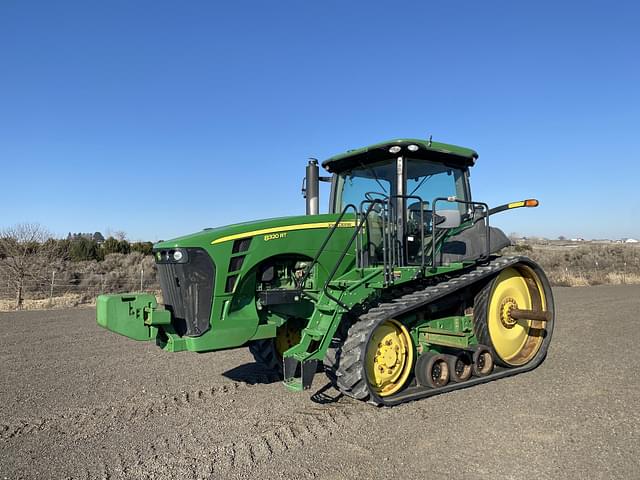 Image of John Deere 8320RT equipment image 1