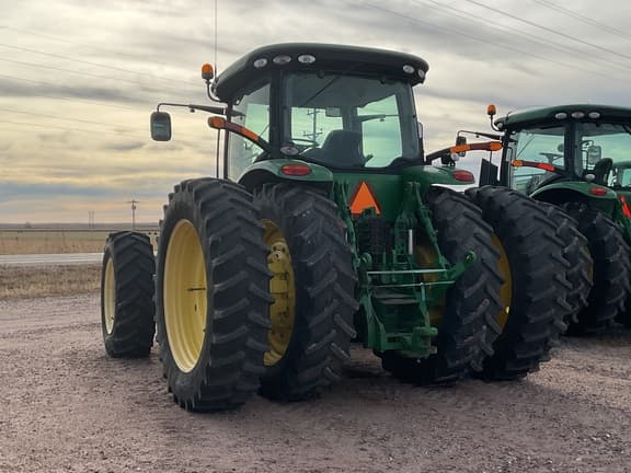Image of John Deere 8345R equipment image 2