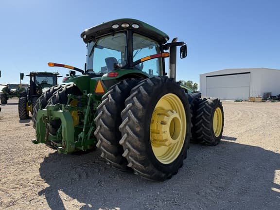 Image of John Deere 8345R equipment image 4