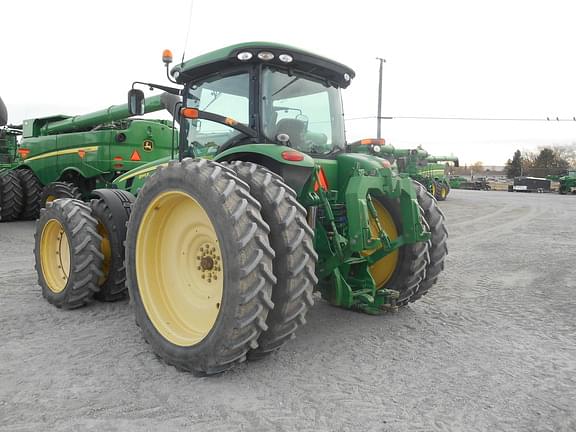 Image of John Deere 8345R equipment image 2