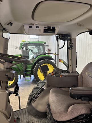 Image of John Deere 8345R equipment image 2