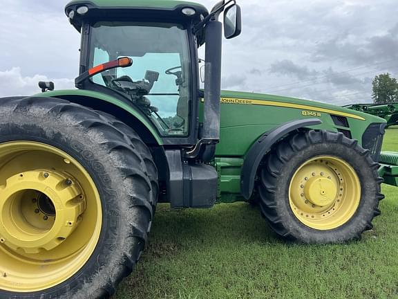 Image of John Deere 8345R equipment image 2