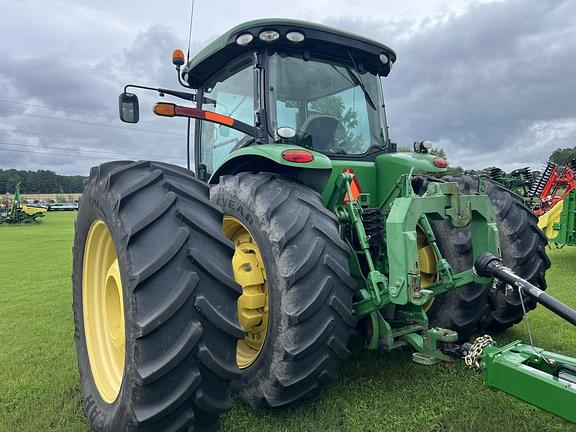 Image of John Deere 8345R equipment image 3