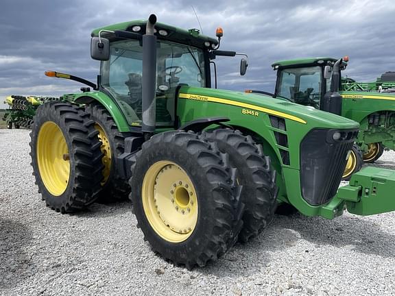 Image of John Deere 8345R equipment image 1