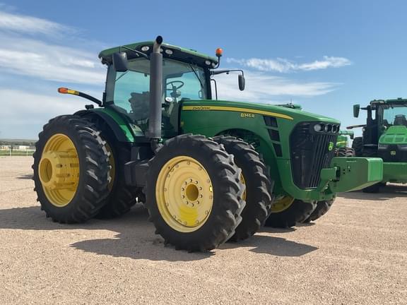 Image of John Deere 8345R equipment image 2